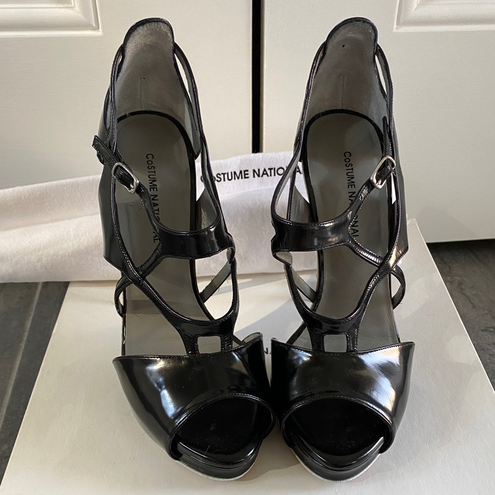 Costume National black cutout unique block high heel sandals Sz 38